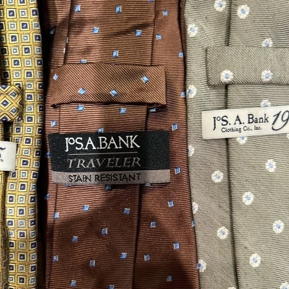 Jos. A. Bank Mens Neck Ties Lot Of 3 - Picture 7 of 8